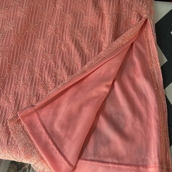 BB Dakota Steve Madden Twist Neckline Lace amici Dress Coral NWT - Picture 9 of 9